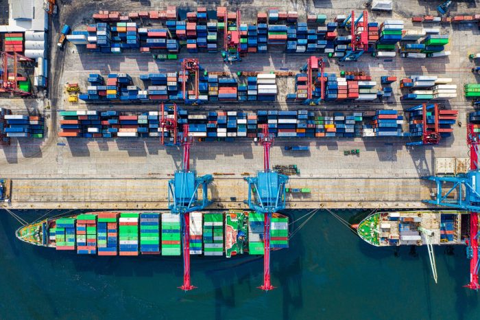 Cargo industries